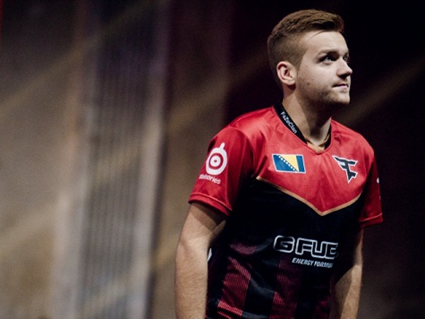 真呆掉了？呆呆奥恩变奥迪 祥麟铁男重锤裂颅 微笑队先拿赛点