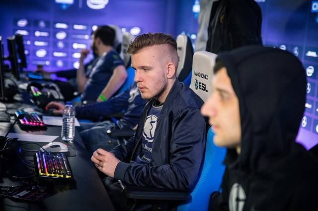 TES发文致歉：非常抱憾我们未能展现出好的竞技水准和状态