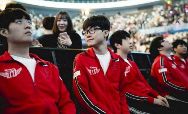Fnatic 在对阵 Paper Rex 的比赛中缺少 Alfajer - VALORANT Champions 2025