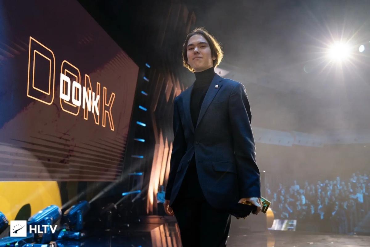 【图集】英雄联盟璐璐COS，如何躲开她的W技能？